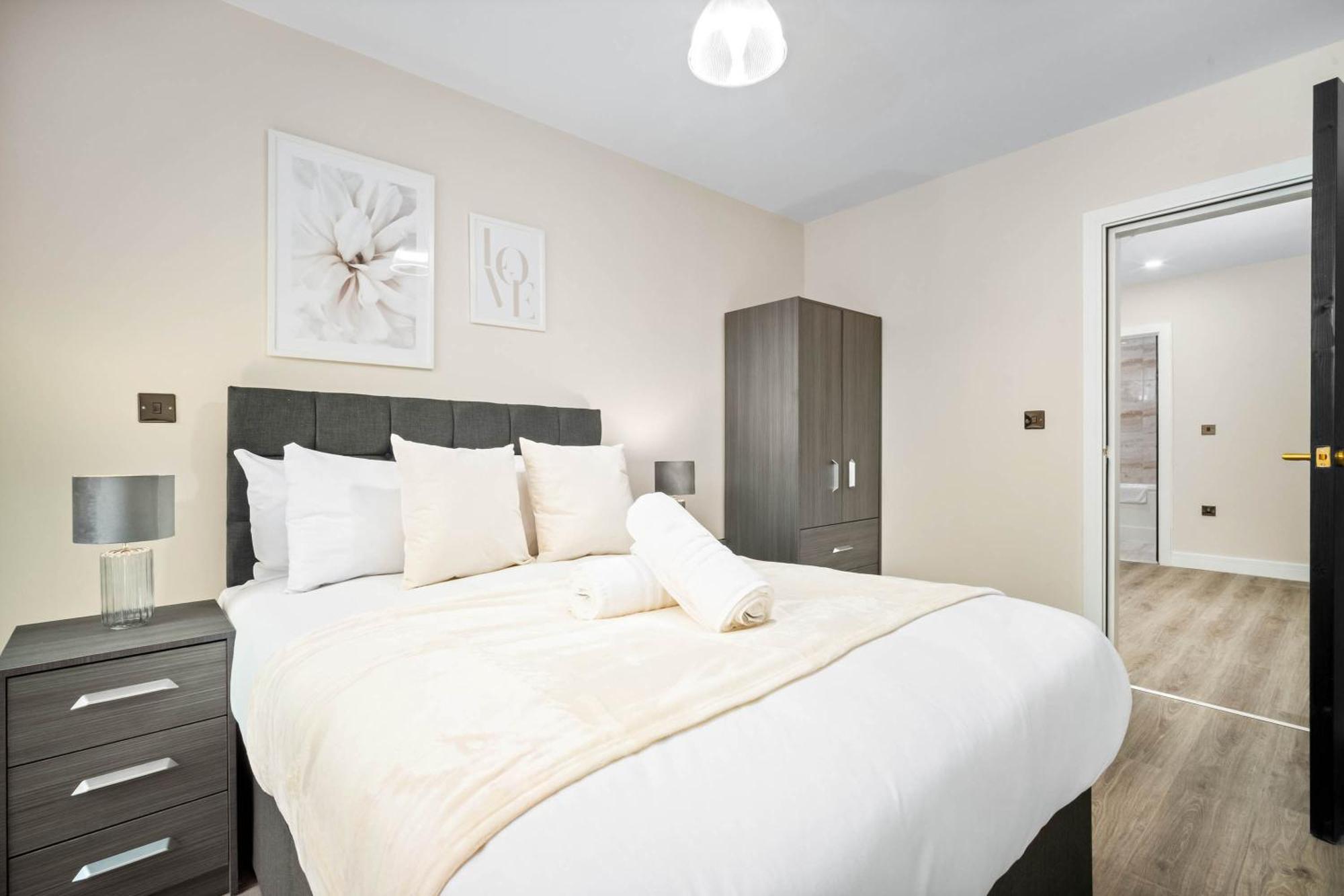 Brand New Luxury Apartment - 2 Bedroom - City Centre - Jq - Wifi - Netflix - 10Ah برمنغهام المظهر الخارجي الصورة